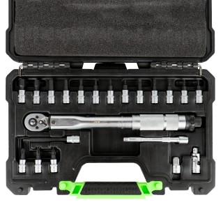 ENSEMBLE DE 21 PIÈCES AVEC CLÉ DYNAMOMÉTRIQUE 1/4\"