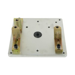 SUPPORT POUR INSERTION ET EXTRACTION DE ROULEMENTS