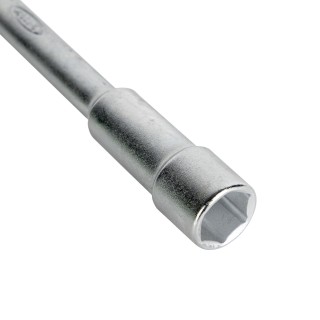 CLÉ À DOUILLE EN L 13 MM