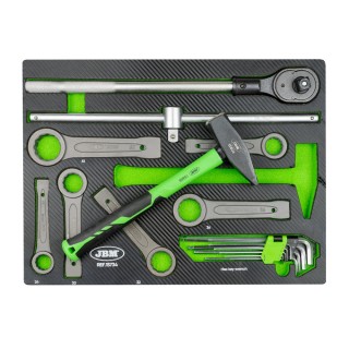 MARTEAU, MANCHE À CLIQUET ET CLÉ À ERGOTS DANS UN PLATEAU EVA